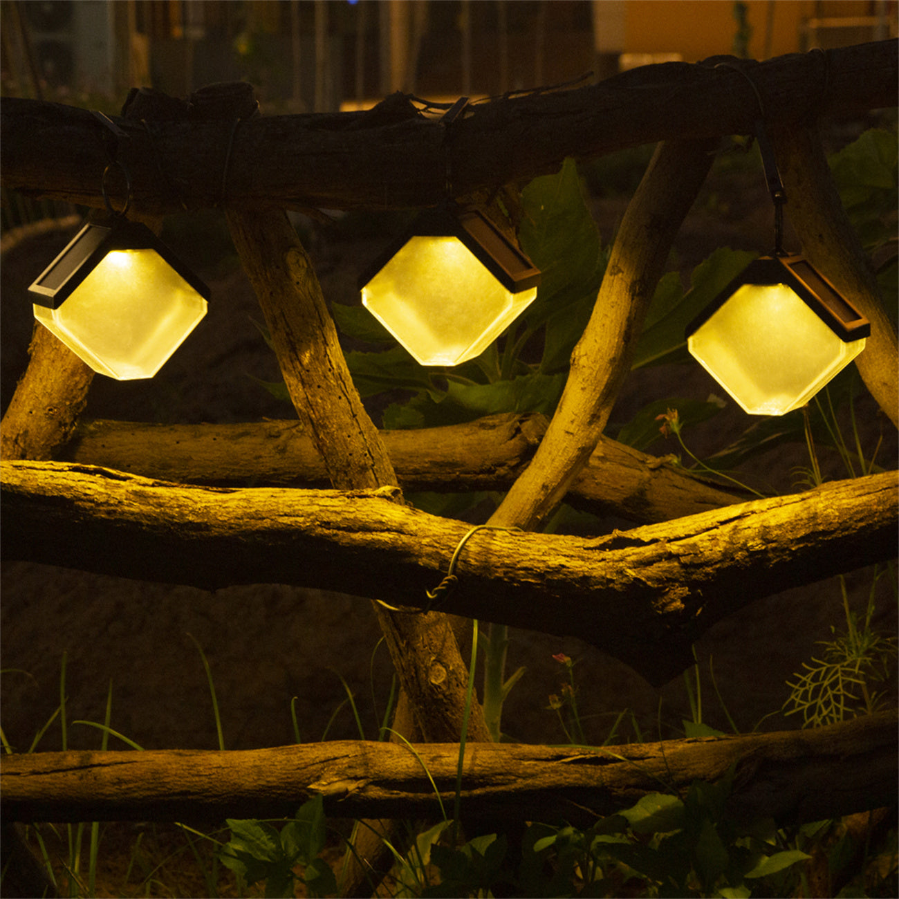 Solar Ice Brick Pendant Light Magical Eco-Glow for Gardens Nights Sustainable Style Outdoor Elegance