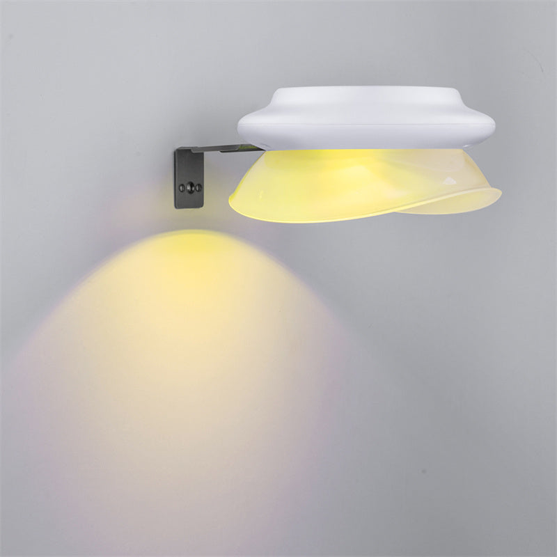 EcoGlow Solar Fence Light – Decorative LED Wall Light for Garden, Patio, Yard & Outdoor Fences