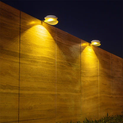 Decorative solar fence lamp producing warm light 